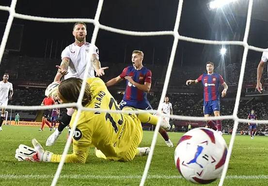Barcelona Bungkam Sevilla