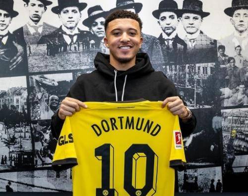 Manchester United Resmi Pinjamkan Jadon Sancho ke Borussia Dortmund