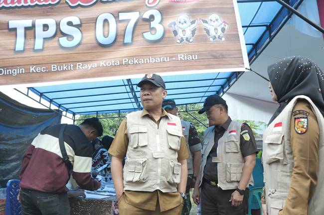 Lakukan Peninjauan ke TPS di Pekanbaru, Ini Kata Muflihun