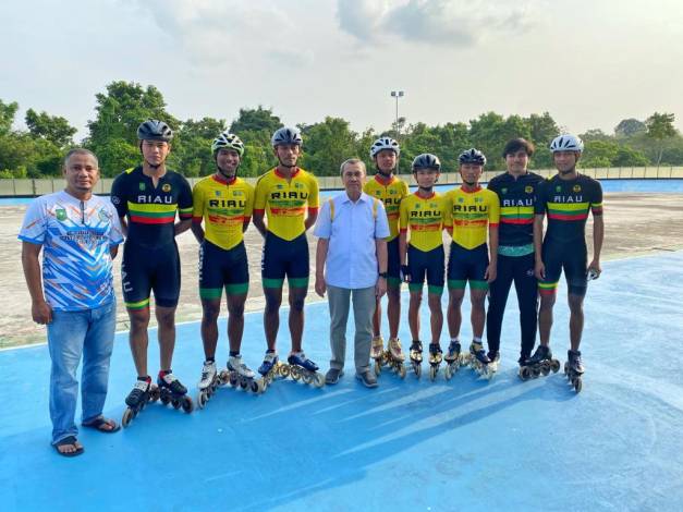 Tinjau Latihan Atlet Sepatu Roda, Gubri Janjikan Bonus Besar bagi Peraih Medali