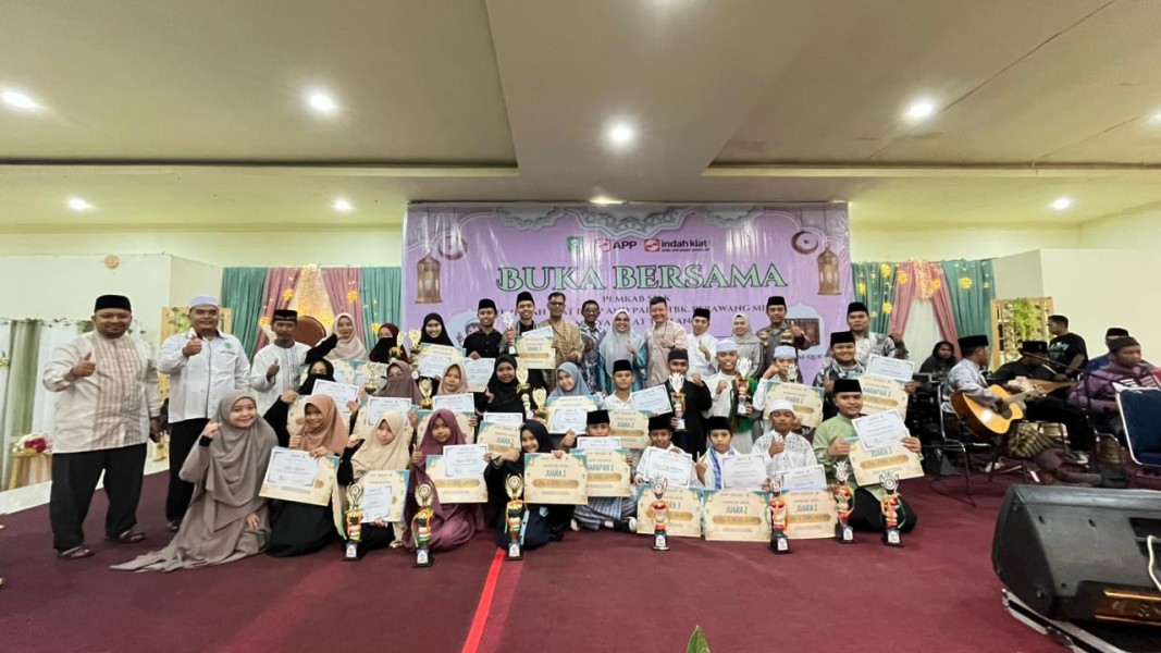 PT IKPP Perawang Kembali Waqafkan Ribuan Alquran dan Santuni Puluhan Anak Yatim