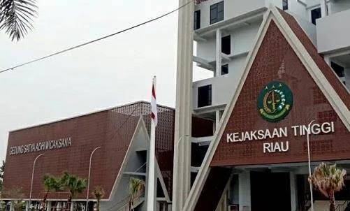 Kejati Riau Hentikan Penyidikan Kasus Korupsi Bansos Siak