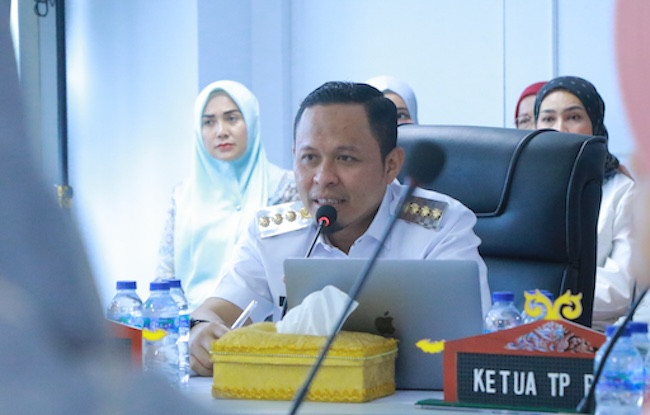 Pemko Pekanbaru Dapat Bantuan Mobil Penyedot Lumpur dari Kementerian PU