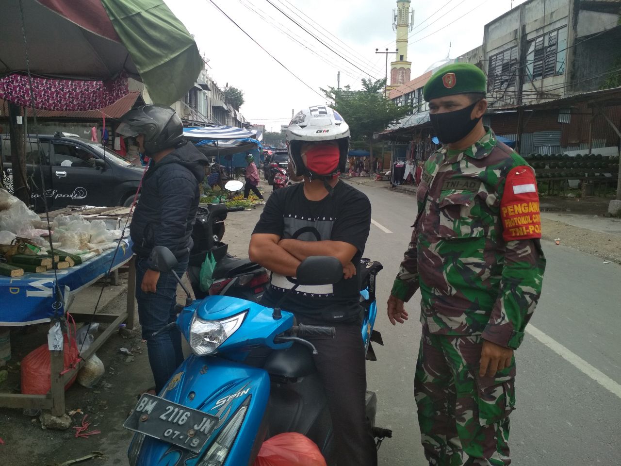 Babinsa Gelar Gakplin  Prokes dan Imbau Warga Mewaspadai DBD