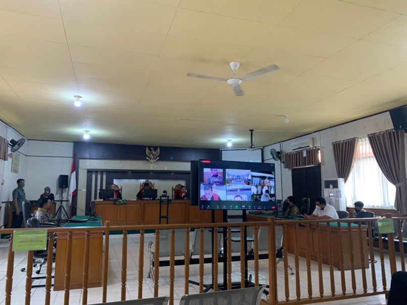 Majelis Hakim Ultimatum Para Tergugat Perkara Limbah B3 TTM Blok Rokan Paling Lambat Tentukan Lokasi Sidang Lapangan 4 November Mendatang