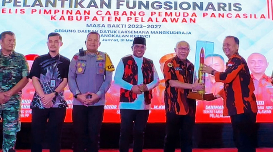 Bupati Zukri Hadiri Pelantikan Pengurus Fungsionaris MPC PP Pelalawan