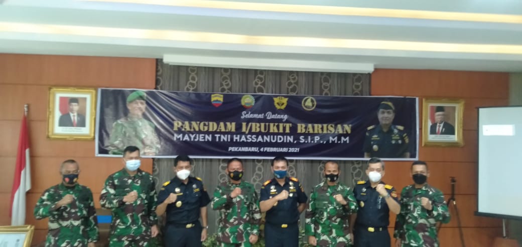 Jalin Silaturahmi, Pangdam I BB Kunjungi Kantor Dirjen Bea dan Cukai Pekanbaru 