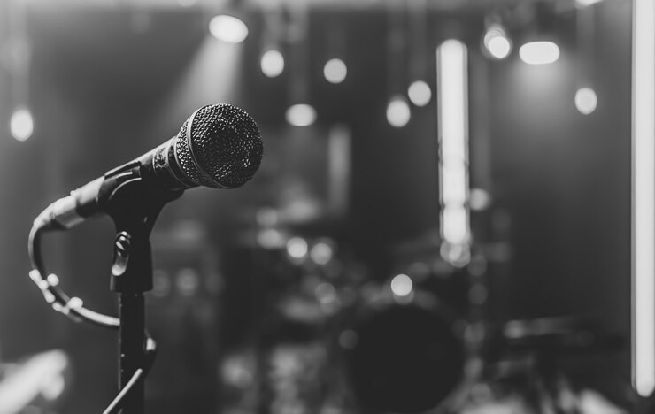 Viral Wanita Klaim Kena Virus Herpes Gegara Mikrofon di Tempat Karaoke