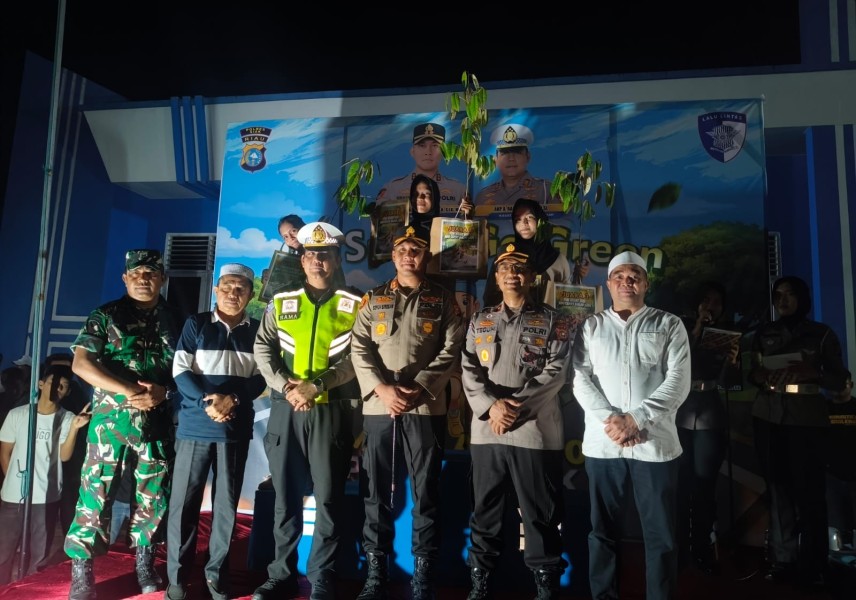 Polres Siak Gelar Lomba Lari 100 Meter Green Policing, Warga Tumpah Ruah di Terminal Lama Perawang