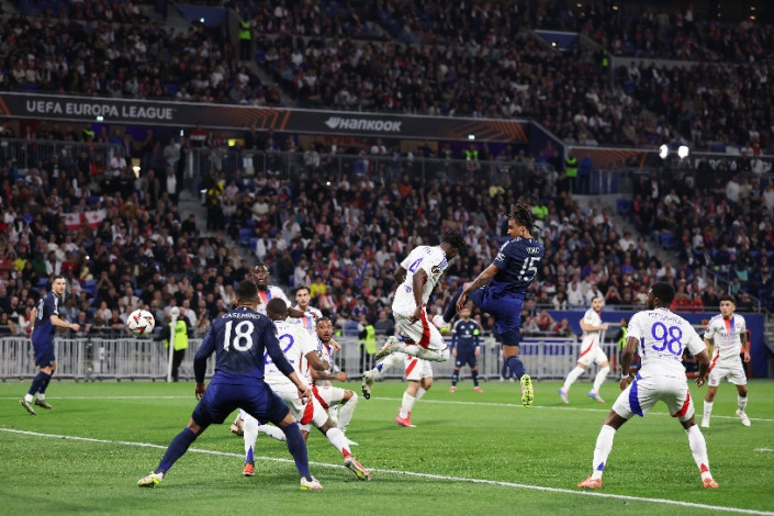 Onana Blunder Lagi, Gol Telat Rayan Cherki Gagalkan Kemenangan Man United