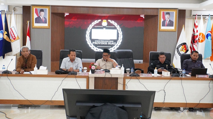 KPU Riau Instruksikan KPU Siak Segera Siapkan Dokumen Hadapi Gugatan PSU di MK