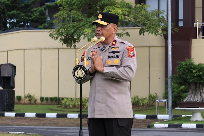 Apel Terakhir Penuh Haru, Wakapolda Riau Brigjen Jossy Pamit dari Riau