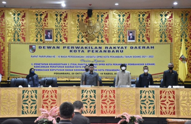 DPRD Pekanbaru Gelar Paripurna Penetapan Pansus 6 Ranperda