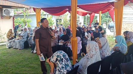 Reses di Rumbai Barat, Warga Adukan Soal Banjir Hingga Parkir Liar ke M Sumardany