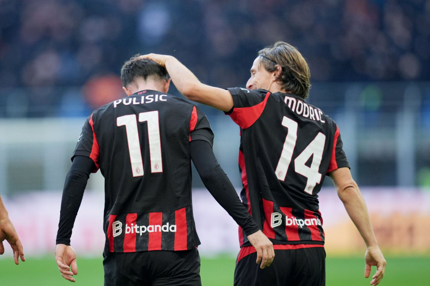 AC Milan Gasak Verona 3-0, Pulisic Ukir Rekor Baru