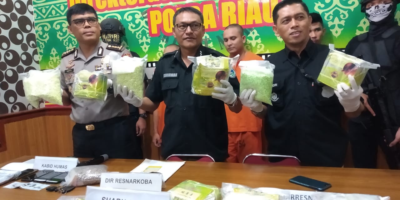 Polda Ungkap 10 Kilogram Sabu dan Tiga Tersangka Jaringan Malaysia 