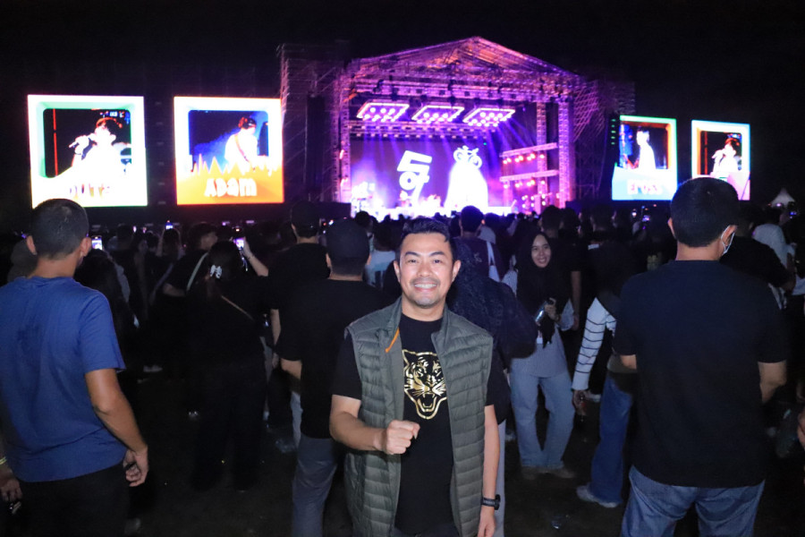Pj Wali Kota Risnandar Apresiasi Konser Sheila On 7 