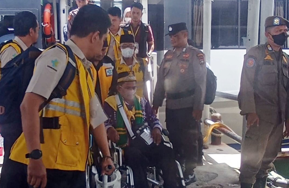 Seorang JCH Asal Indragiri Hilir Dirawat di RSBP Batam