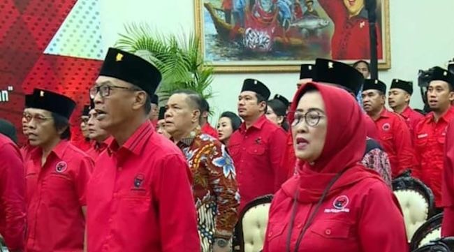 Megawati Umumkan SK Dukungan Pilkada se-Indonesia