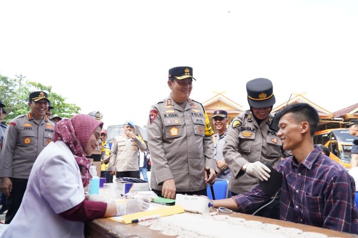 Kapolda Riau Tinjau Persiapan Arus Mudik di Terminal hingga Bandara