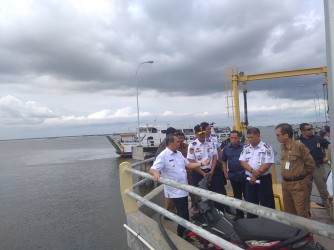 Pemprov Riau Siap Bangun Sarana Pendukung di Pelabuhan Ro ro Dumai- Malaka