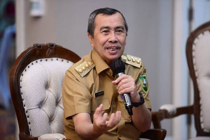 Presiden Resmi Berhentikan Syamsuar sebagai Gubernur Riau