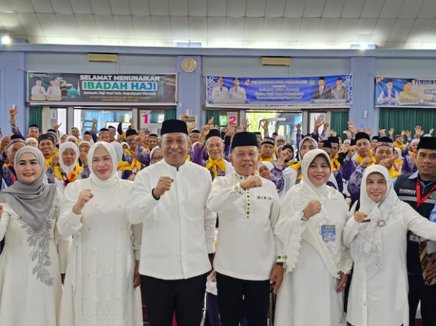 Menuju Tanah Suci, 101 JCH Meranti Diberangkatkan Lewat Embarkasi Batam
