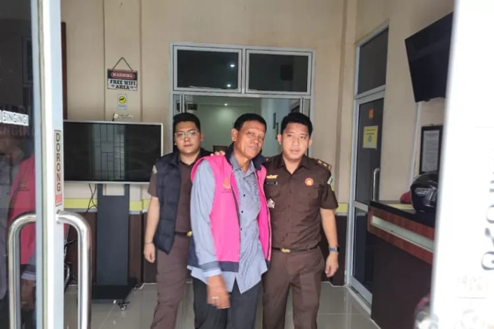 Tersangka Korupsi Hotel Kuansing, Kejari Tahan Mantan Ketua DPRD