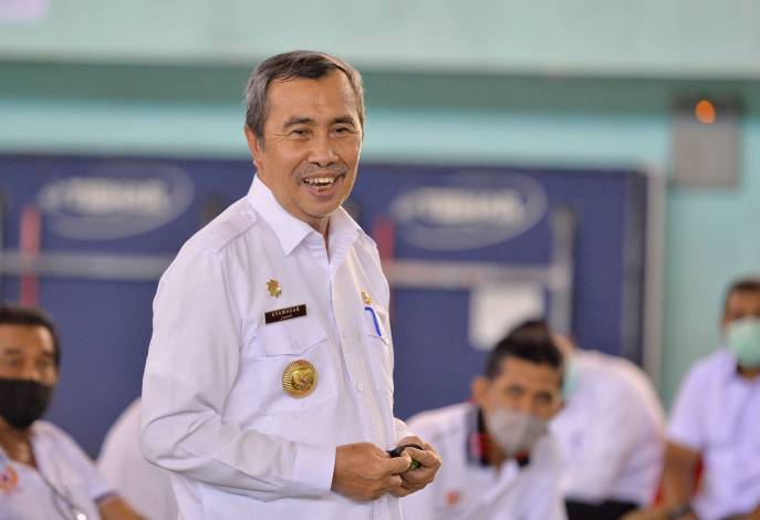 Syamsuar Didorong Maju Kembali di Pilgubri 2024?