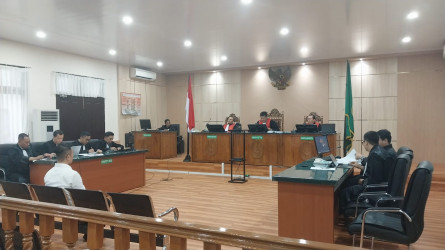 Eks Pj Walikota Pekanbaru Risnandar Mahiwa Divonis 5,5 Tahun Penjara