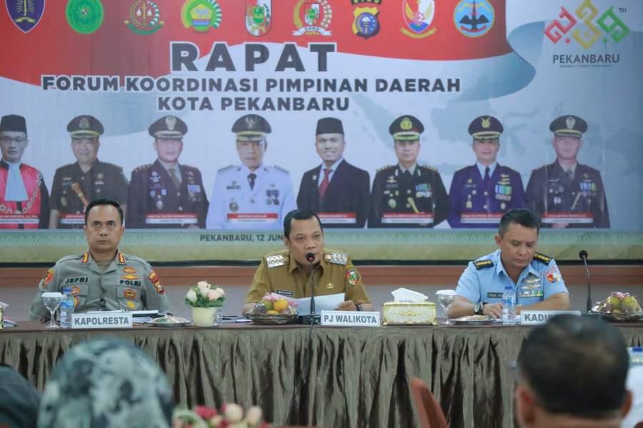 Pj Wali Kota Pekanbaru Pimpin Rapat Forkopimda, Ini yang Dibahas
