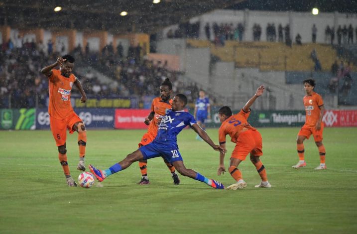 PSPS Pekanbaru Bungkam Dejan FC 2-0, Omid Popalzay jadi Man of the Match
