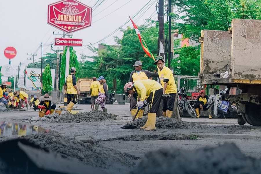 PUPR Pekanbaru: Overlay Jalan Neraca Masuk dalam Tahap Pengaspalan