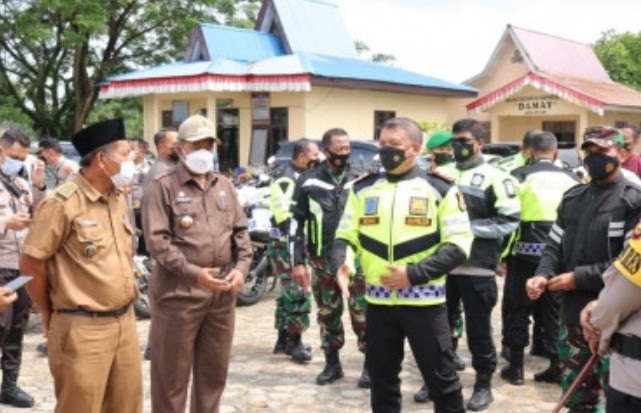 Kapolda Tinjau Vaksinasi di Siak, Alfedri Sebut Sudah 33 Ribu Orang Divaksin 