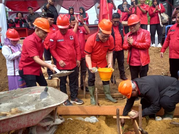 PDI Perjuangan Kampar Bangun Kantor Sendiri