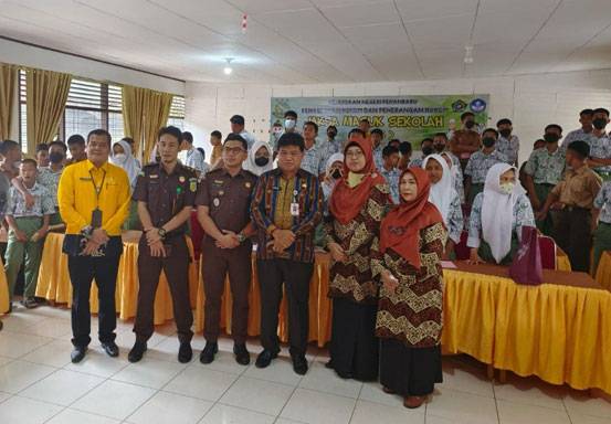 Kejari dan Disdik Gelar JMS di SMPN 9 Pekanbaru