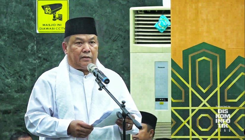 Selama Ramadan, Pj Gubri dan OPD Siapkan 5.000 Paket Berbuka di Masjid Raya Annur