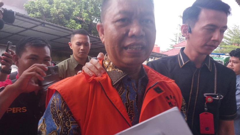 Hari Ini, Eks Pj Walikota Risnandar Mahiwa Cs Disidang di Pengadilan Tipikor Pekanbaru