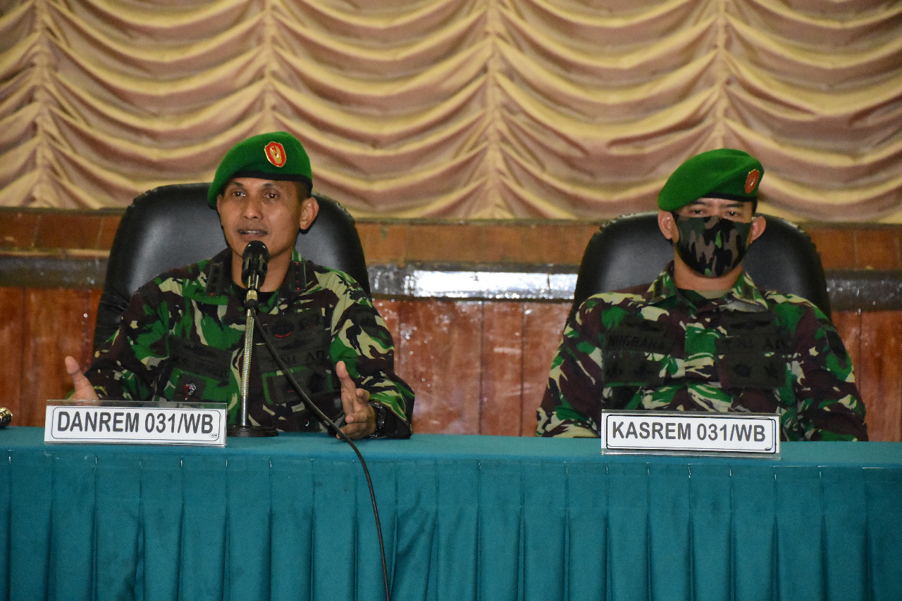 Danrem 031/WB : 1.291 Prajurit TNI Dikerahkan  Dalam  Penegakan Disiplin Protokol Kesehatan Covid 19 di Wilayah Provinsi Riau.