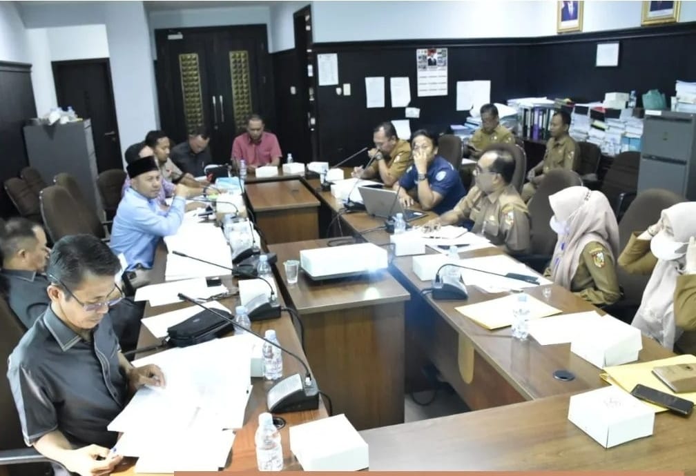 Bahas Anggaran Pendidikan, Komisi IV Hearing Disdik Pekanbaru
