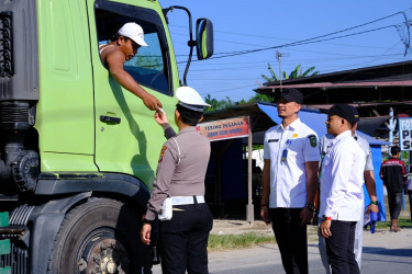 185 Kendaraan Terjaring Razia Penertiban Pajak di Perawang