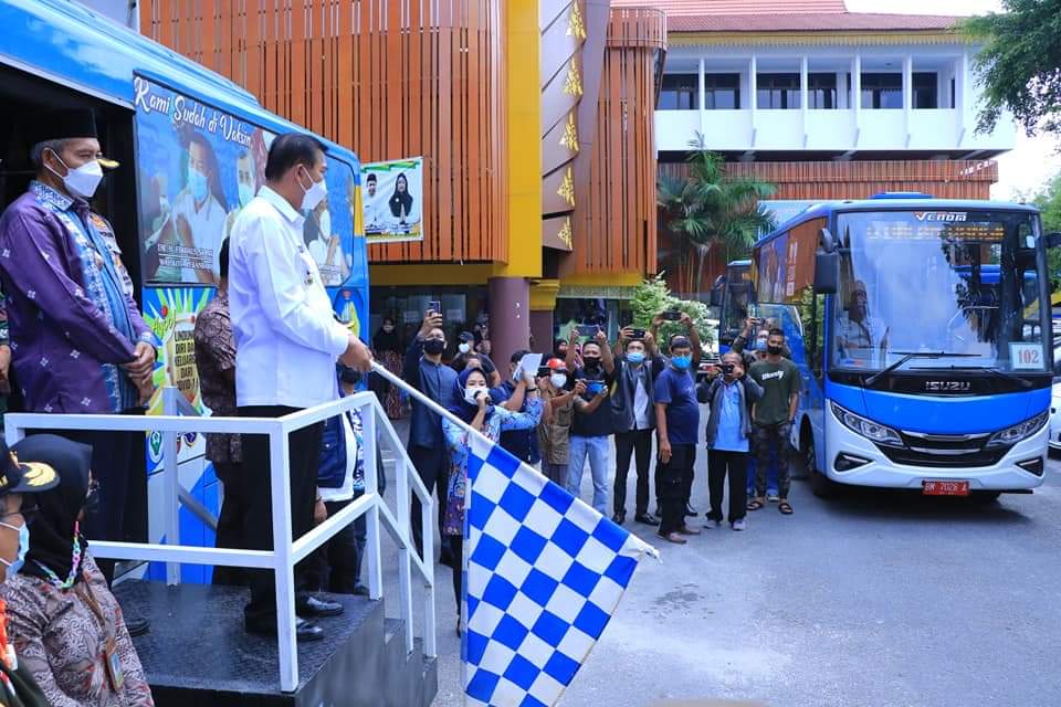 Lima Bus TMP Dijadikan Bus Vaksinasi Keliling Covid-19, Ini Harapan Walikota Firdaus