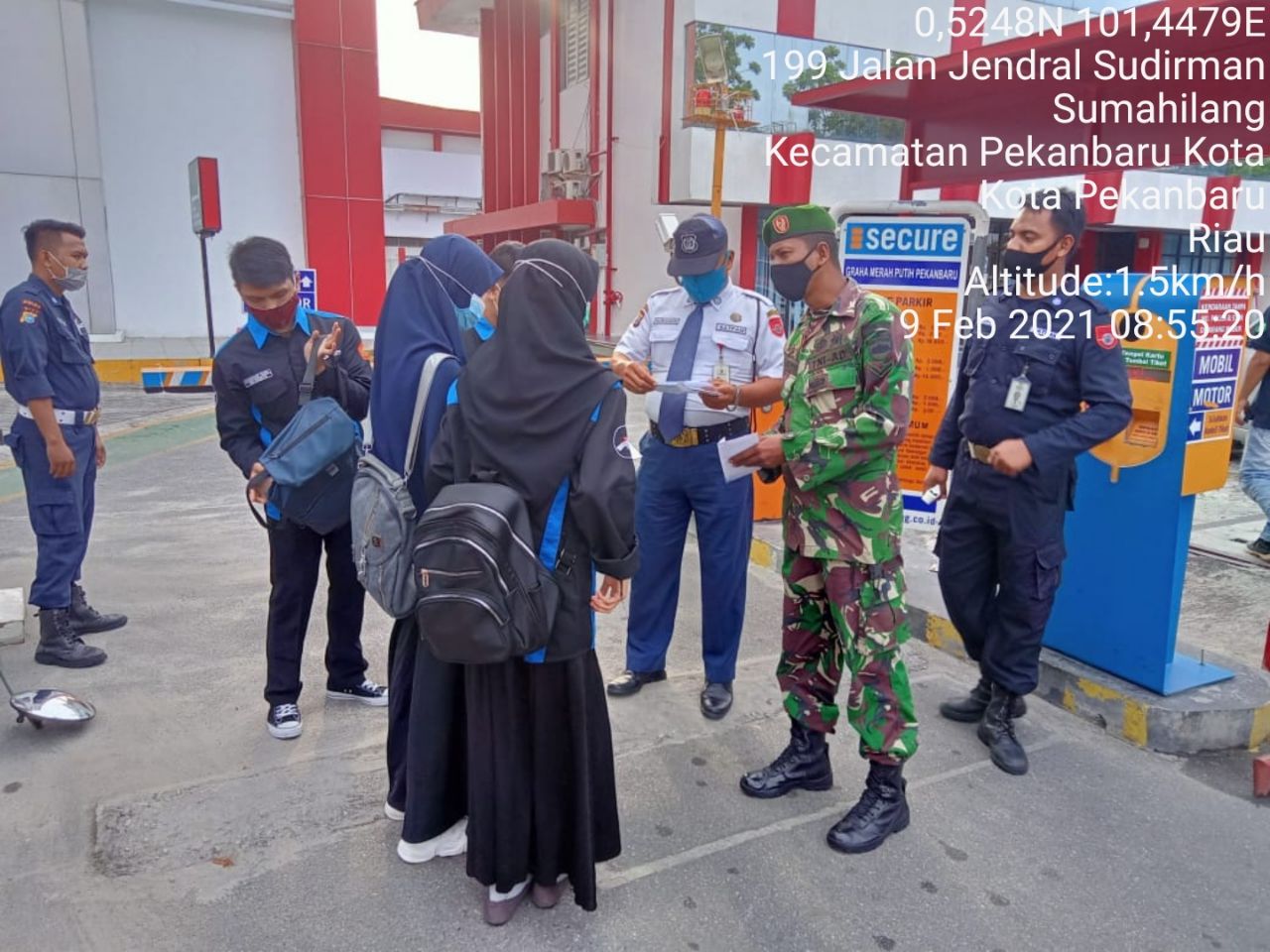 Komsos ke Telkomsel, Serda Khairuddin Imbau Disiplin Prokes