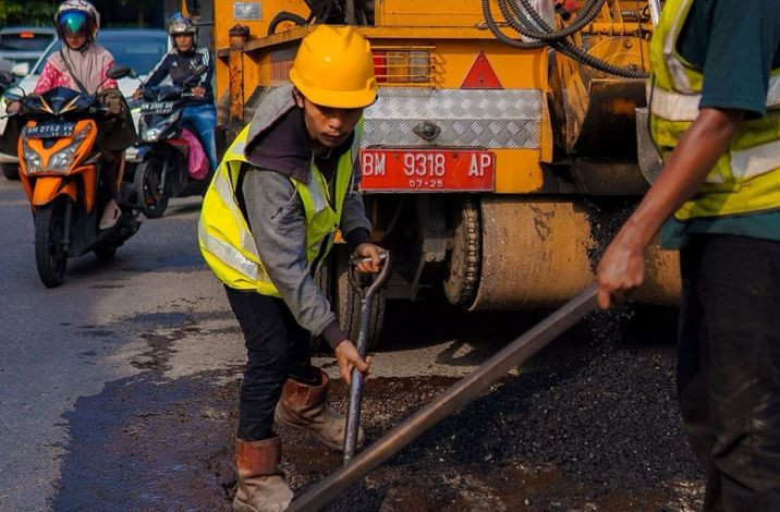Ratusan Titik Jalan di Pekanbaru Masuk Daftar Tambal Sulam