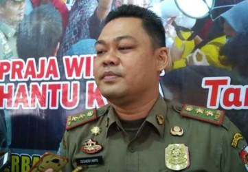 Satpol PP Layangkan Surat Peringatan ke Pedagang Pasar Tumpah Ahmad Yani