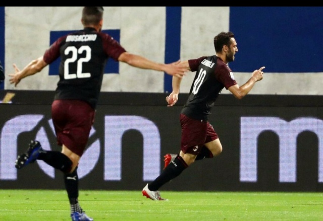 Meski Menang, Milan Tetap Gagal Lolos ke Liga Champions