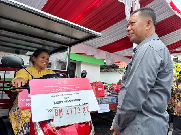 Warga Pekanbaru Dapat Kucuran Rp30,2 M dari Kemensos
