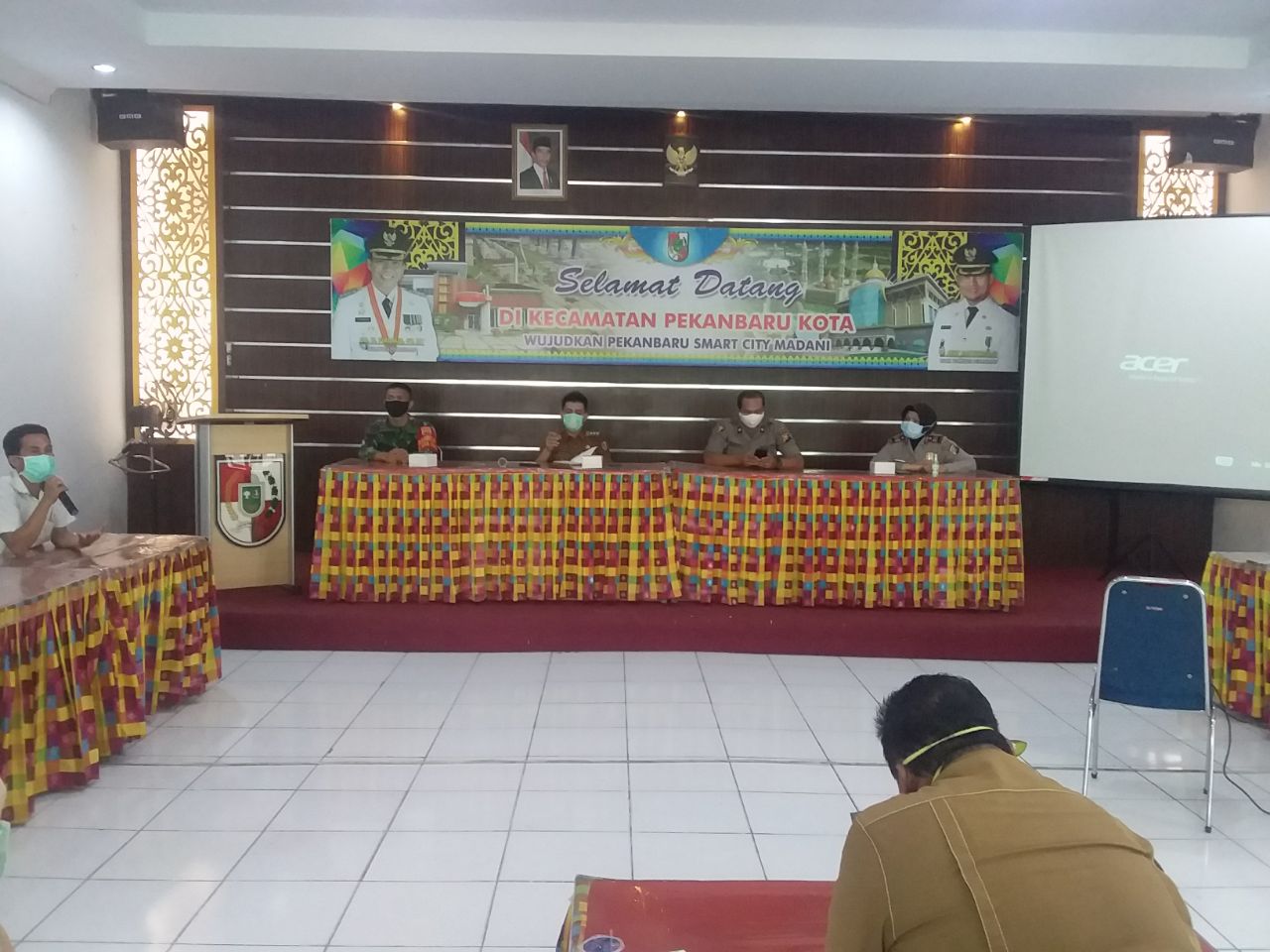 Babinsa Hadiri Rapat Pendataan Bantuan Terdampak Covid-19