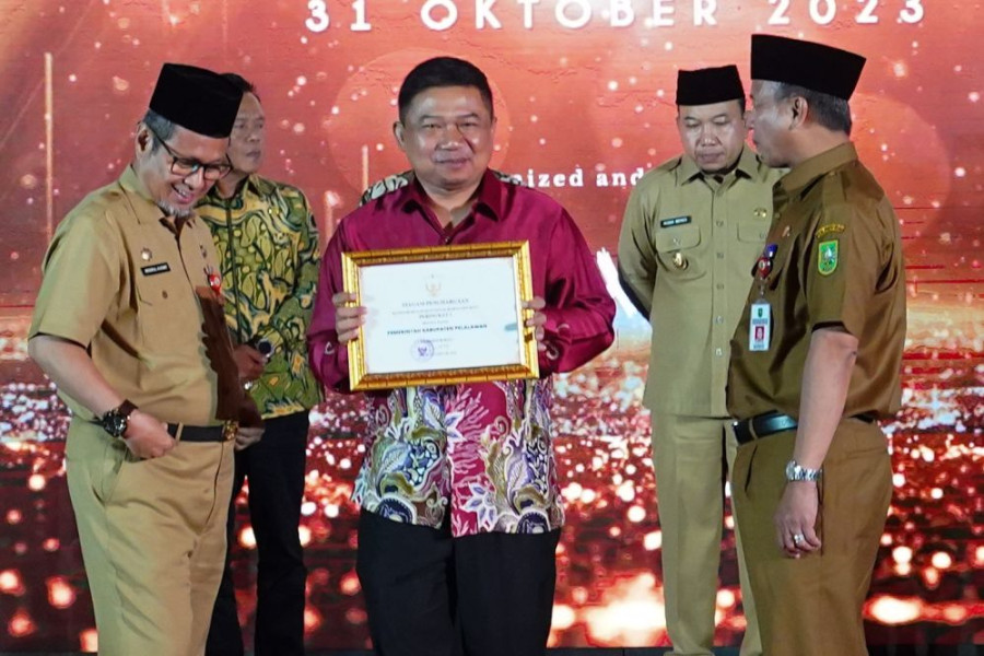 Riau Investment Award 2023, Pelalawan Raih Anugerah Realisasi Investasi PMA PMDN