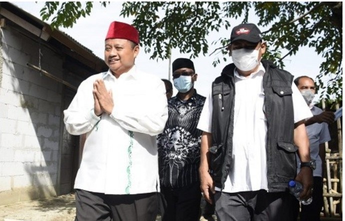 Wagub Jenguk Anak yang Alami Luka Bakar di Bekasi